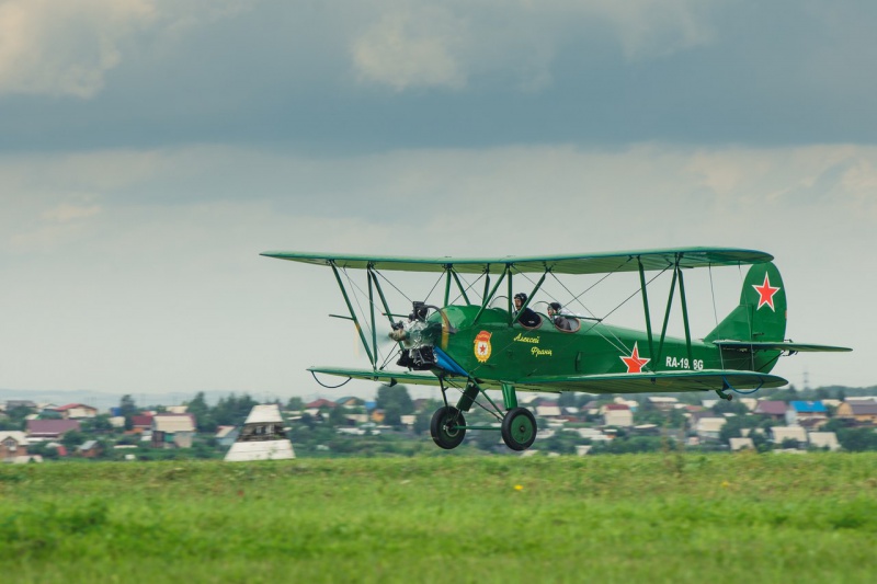 Самолёт 1939 года повторил полёт лётчика Молокова